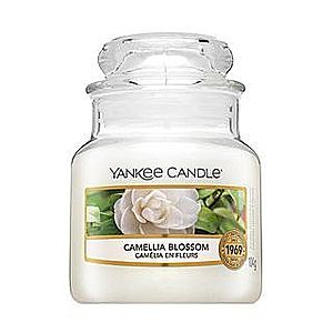 Yankee Candle Camellia Blossom vonná sviečka 104 g vyobraziť