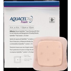 Aquacel Ag foam Hydrofiber krytie na rany neadhezívne, so striebrom 10 x 10 cm 10 ks vyobraziť